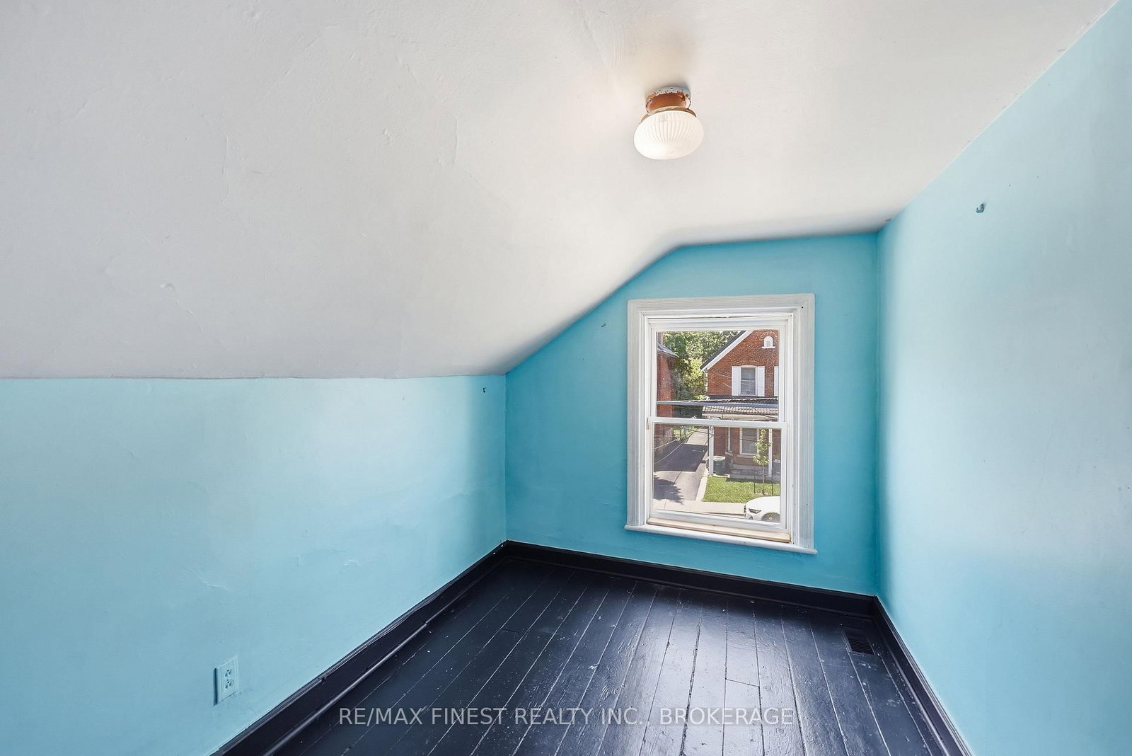 445 Albert Street • Kingston, ON photo 35