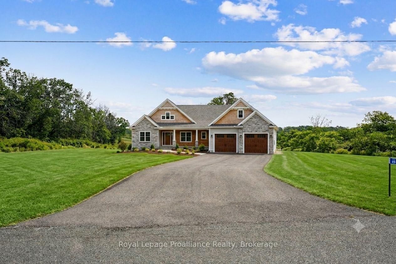 145 Portage Street • Trent Hills, ON photo 2