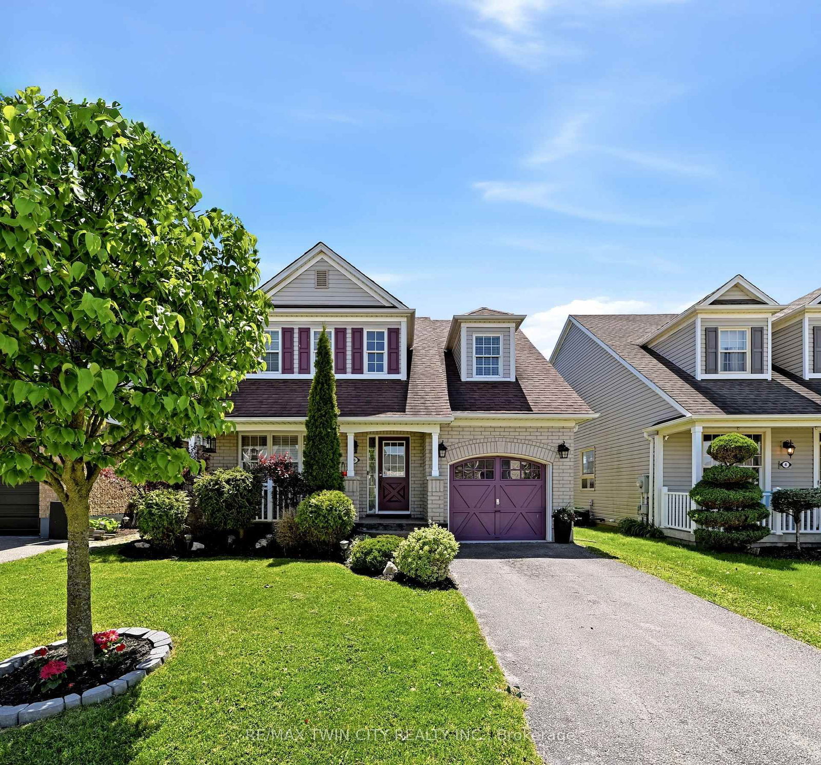 6 Jones Lane • Brantford, ON photo 1