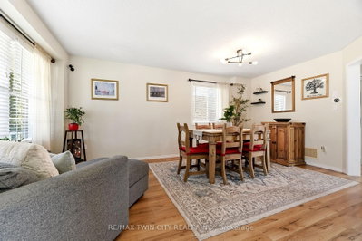 6 Jones Lane • Brantford, ON photo 4
