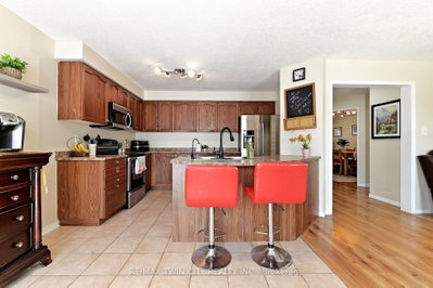 6 Jones Lane • Brantford, ON photo 8
