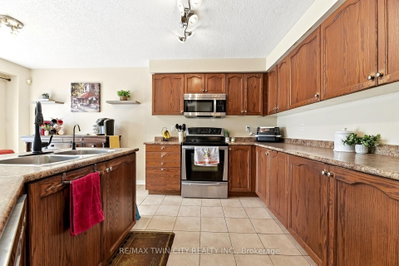 6 Jones Lane • Brantford, ON photo 9