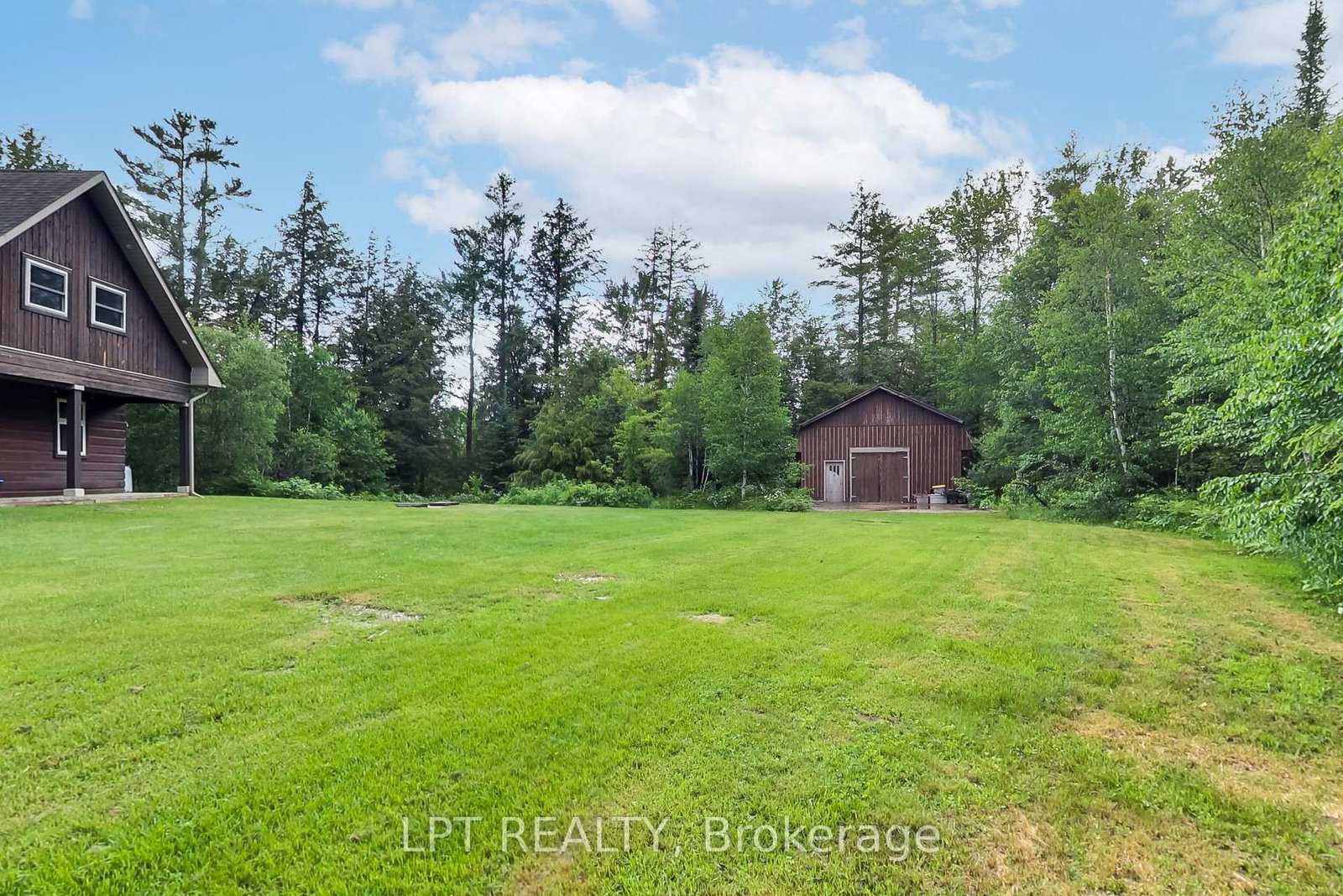 1039 E Ben Lake Road • Gravenhurst, ON photo 30
