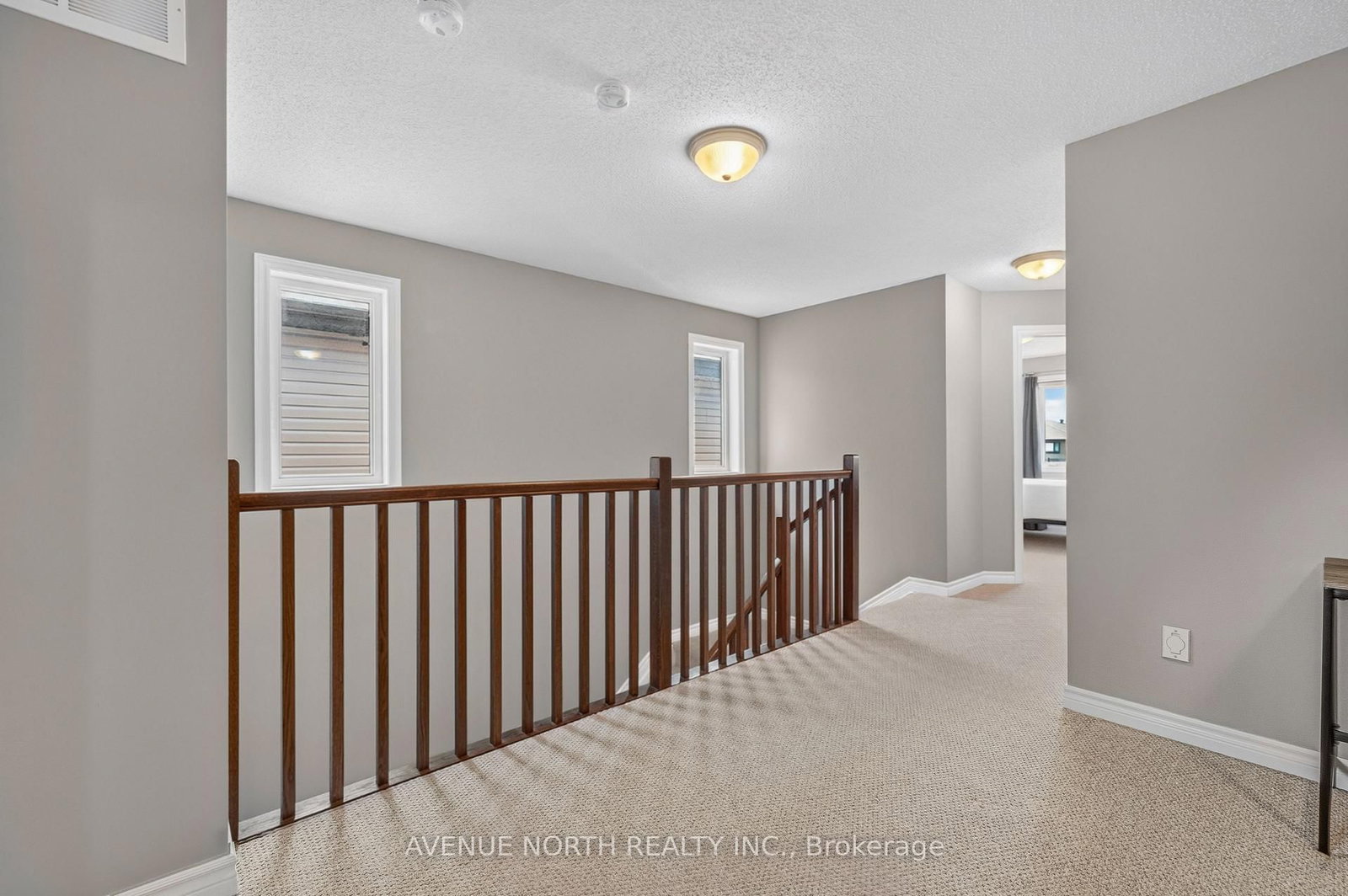 519 Rouncey Road • Ottawa, ON photo 17