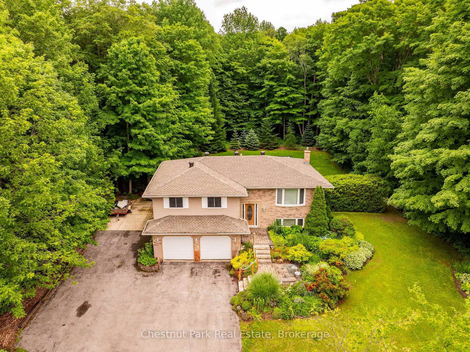 280134 Sideroad 15 • Georgian Bluffs, ON photo 40