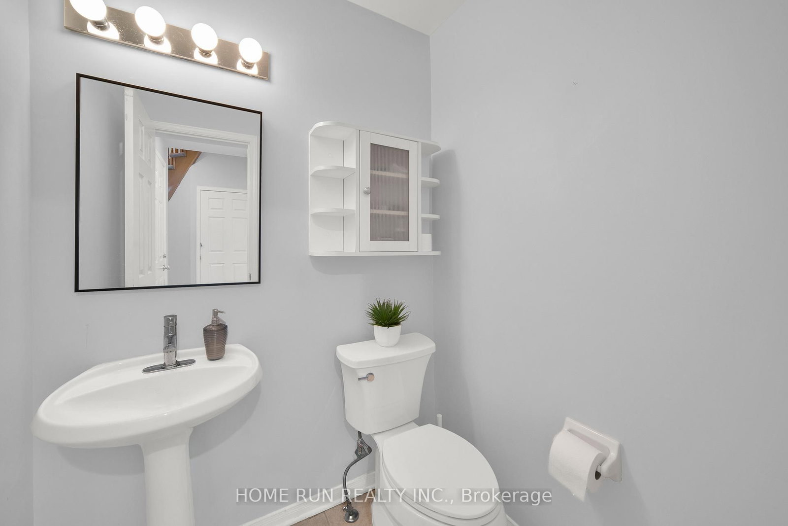 10 Pavona Street • Ottawa, ON photo 23