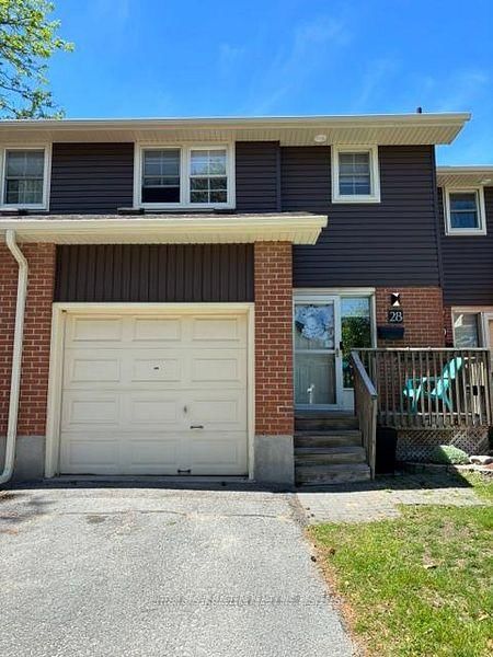 Unit 28 — W 19 MacPherson Avenue W, Kingston