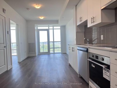 Unit 916 — 461 Green Road — photo 4