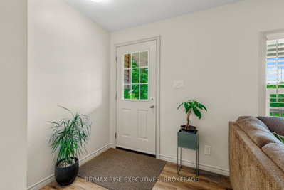 208 Back Street • Leeds and the Thousand Islands, ON photo 8
