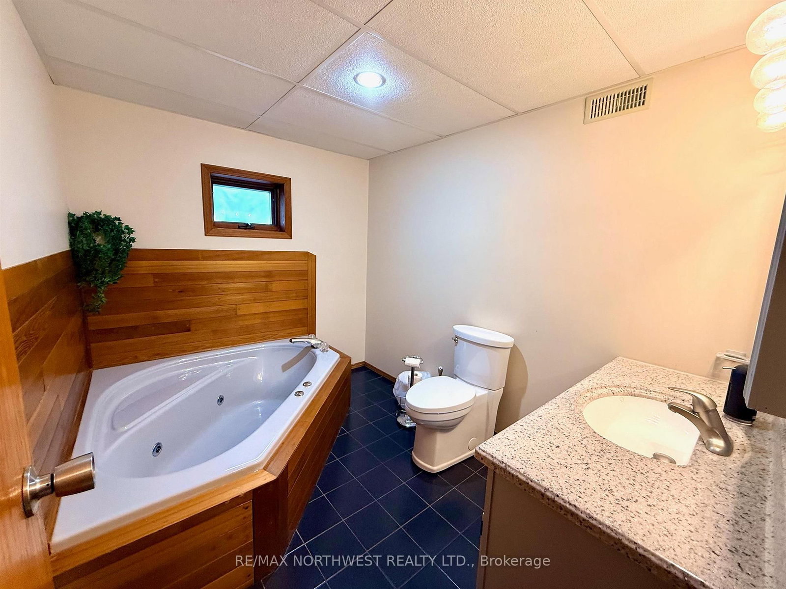 60 Campbell Road • Kenora, ON photo 23