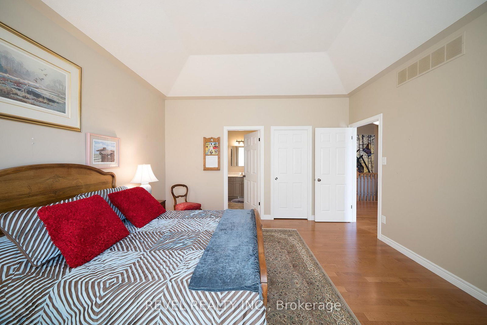 37 Mulberry Lane • Norfolk, ON photo 14