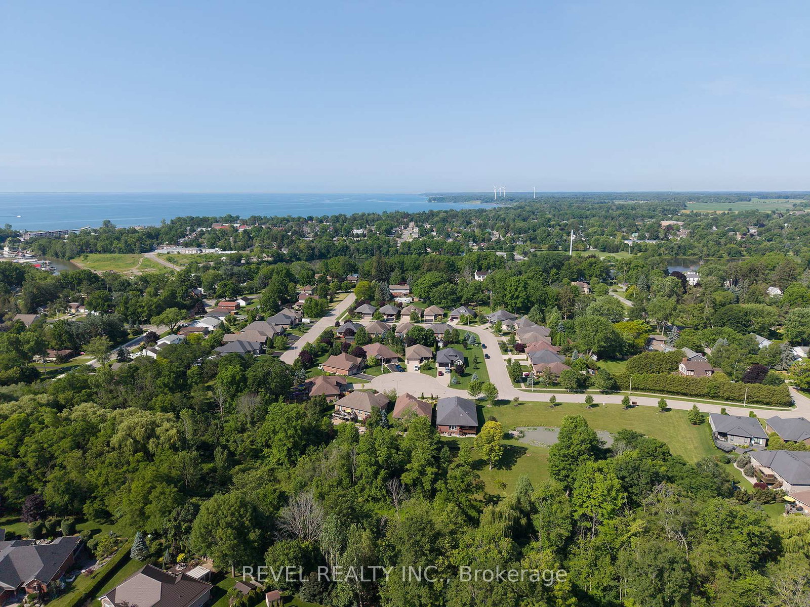 37 Mulberry Lane • Norfolk, ON photo 38
