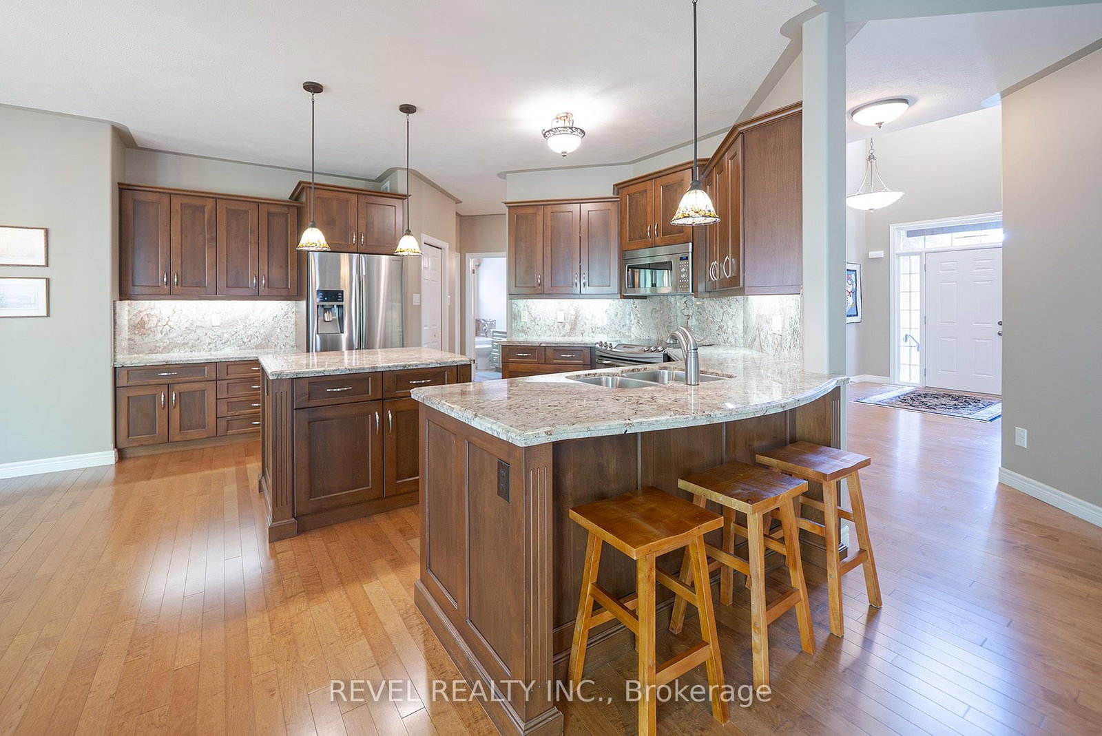 37 Mulberry Lane • Norfolk, ON photo 9