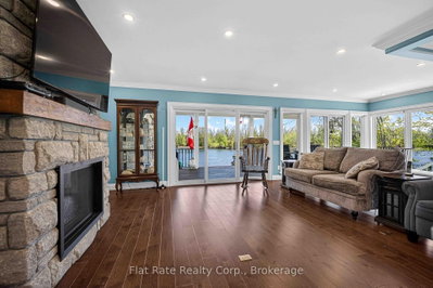 510 Monaghan Road • Peterborough, ON photo 9
