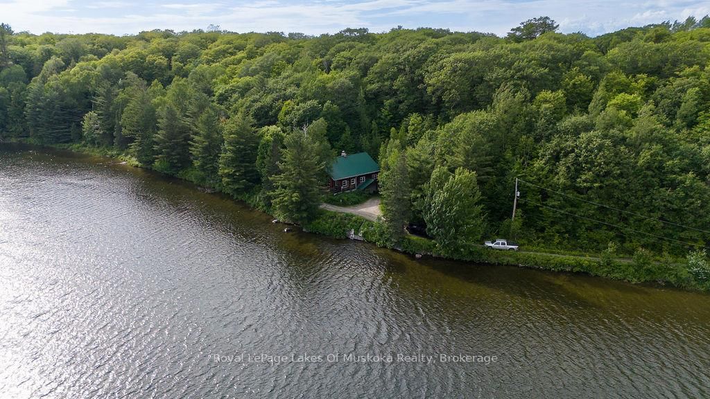 2245 Ahmic Lake Road • Magnetawan, ON photo 1