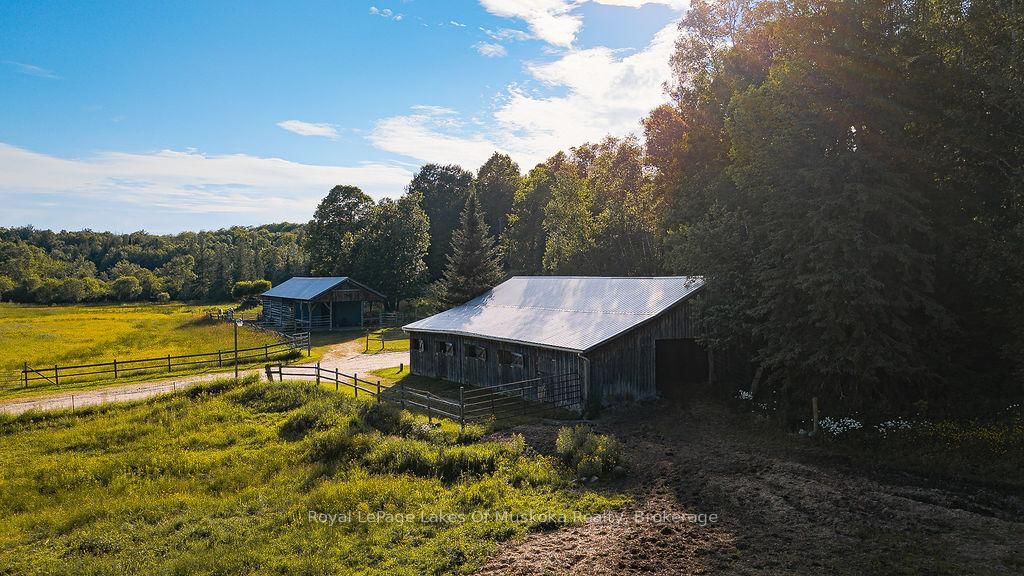 2245 Ahmic Lake Road • Magnetawan, ON photo 36