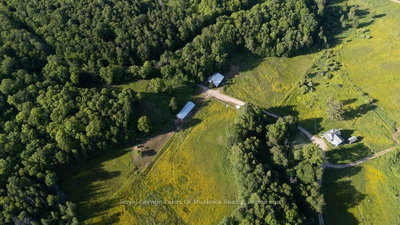 2245 Ahmic Lake Road • Magnetawan, ON photo 4