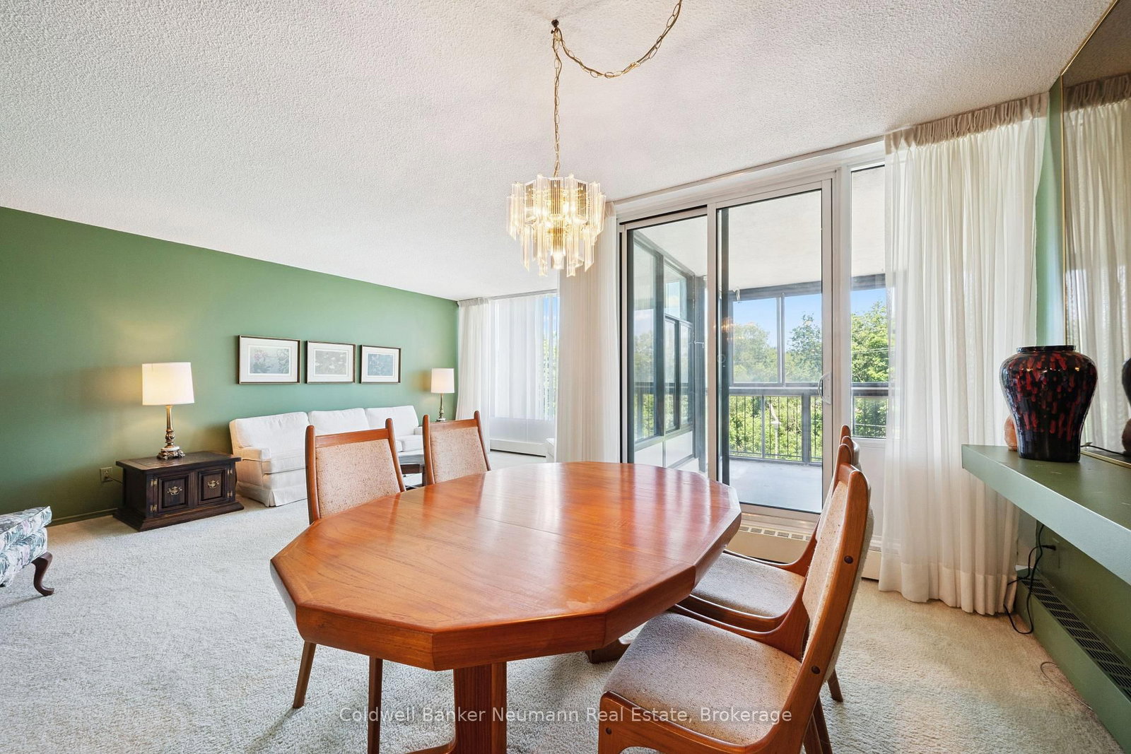 23 Woodlawn Road E • #305 • Guelph, ON photo 15