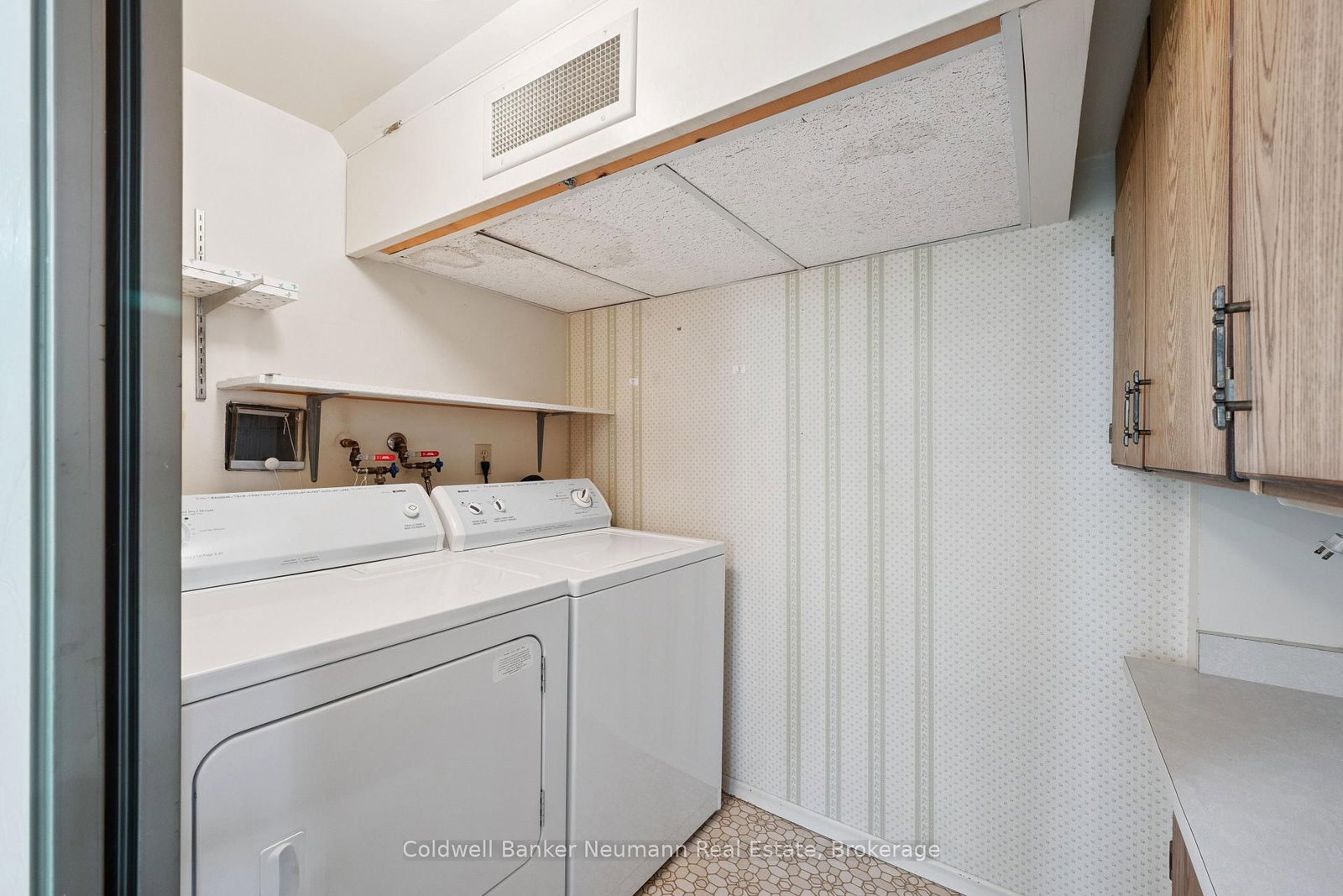 23 Woodlawn Road E • #305 • Guelph, ON photo 27