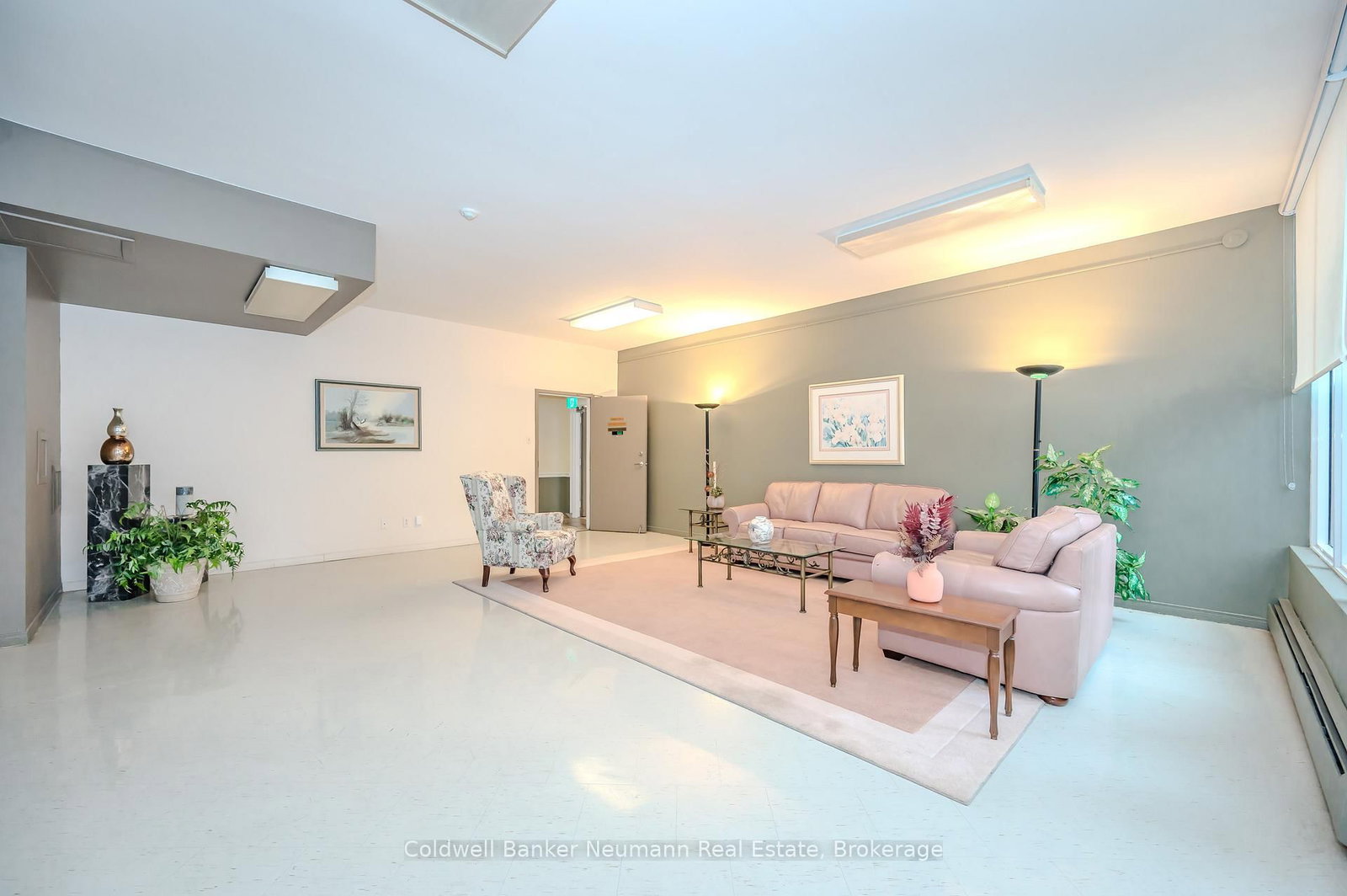 23 Woodlawn Road E • #305 • Guelph, ON photo 31