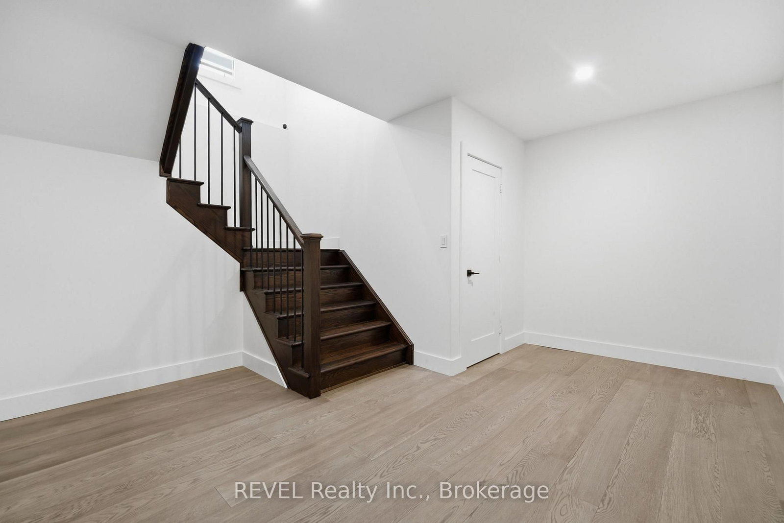 18 Four Mile Creek Road • Niagara-on-the-Lake, ON photo 31