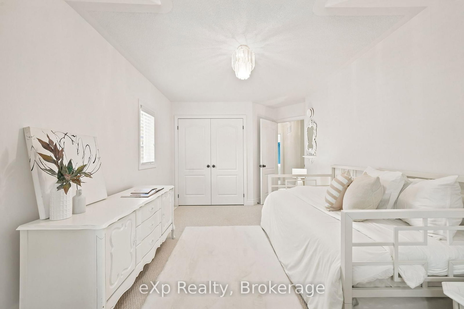 300 D'Arcy Street • #106 • Cobourg, ON photo 18