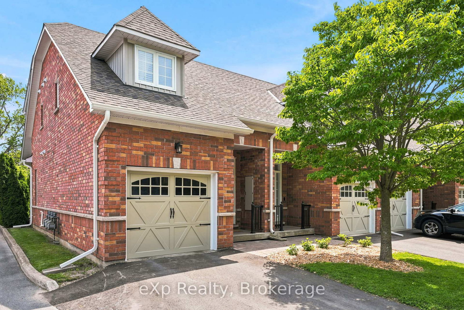 300 D'Arcy Street • #106 • Cobourg, ON photo 2