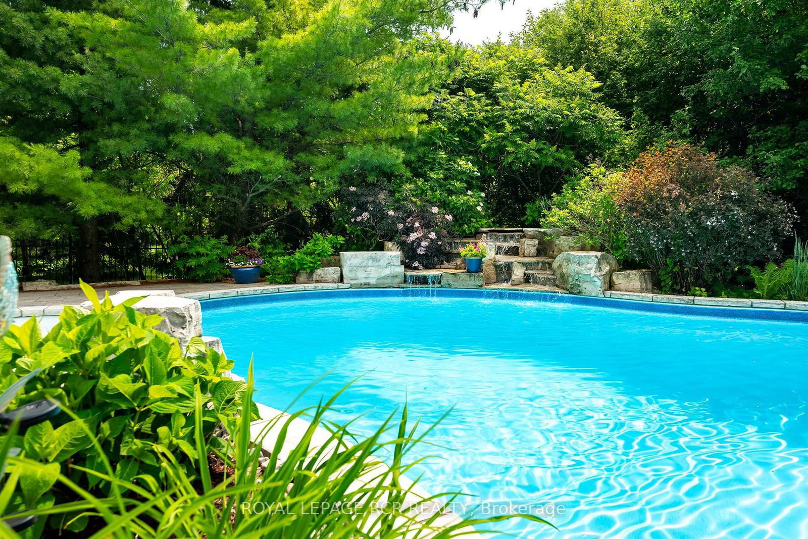 6 Brookhaven Crescent • East Garafraxa, ON photo 9