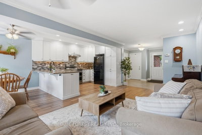1367 Reardon Boulevard • London South, ON photo 8
