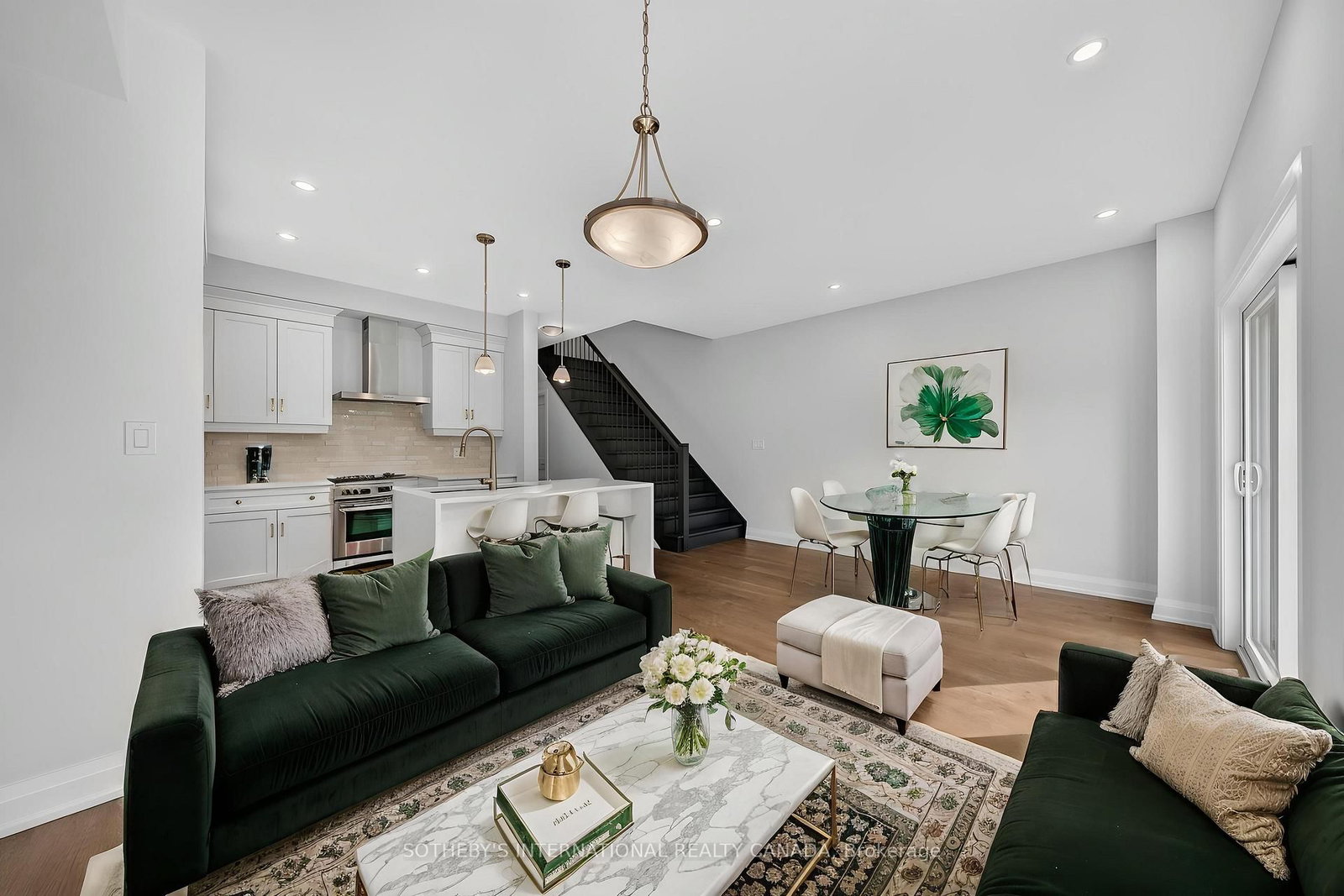 675 Victoria Road N • #24 • Guelph, ON photo 1