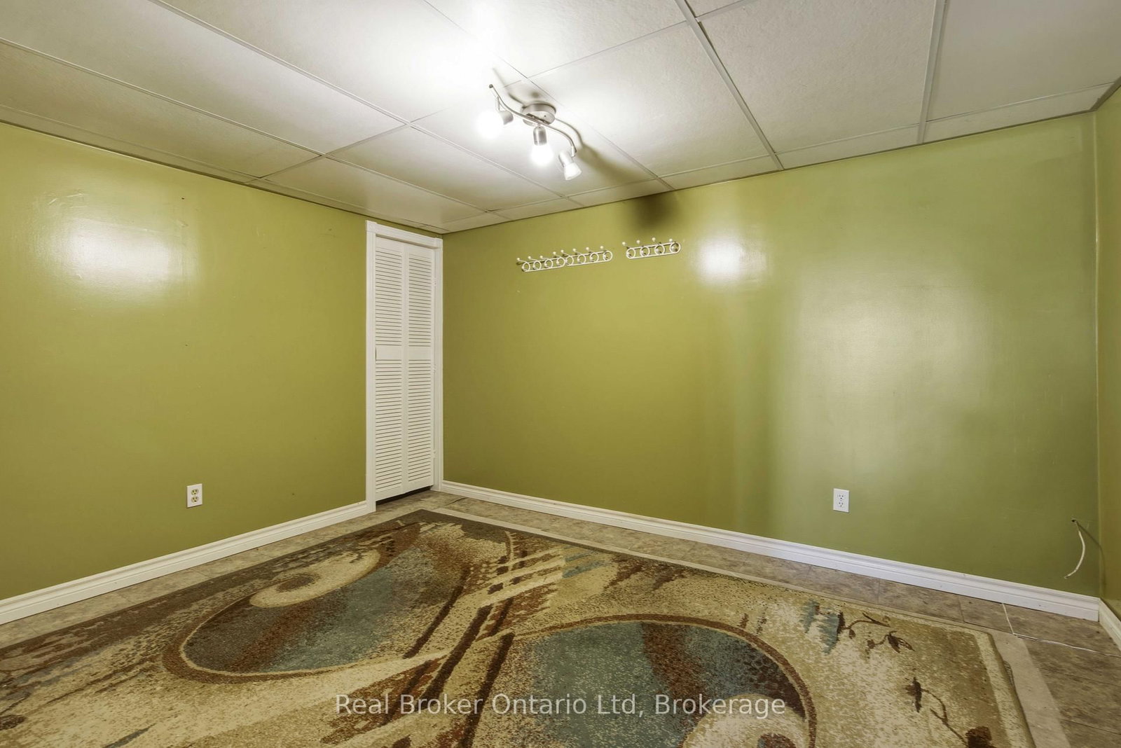 339486 Presqu'ile Road • Georgian Bluffs, ON photo 7
