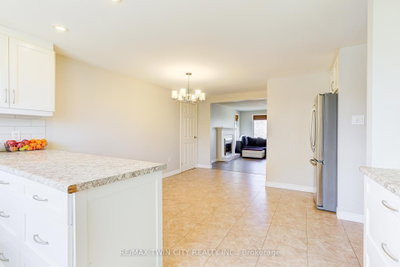 22 Blackhorne Crescent • Kitchener, ON photo 8