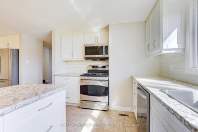 22 Blackhorne Crescent • Kitchener, ON photo 9