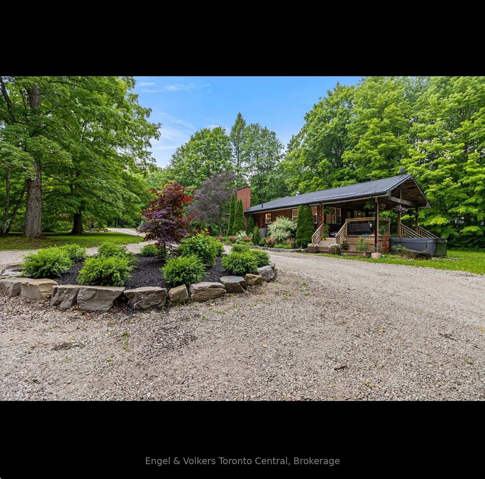 467042 12th Conc B Concession • Grey Highlands, ON photo 5