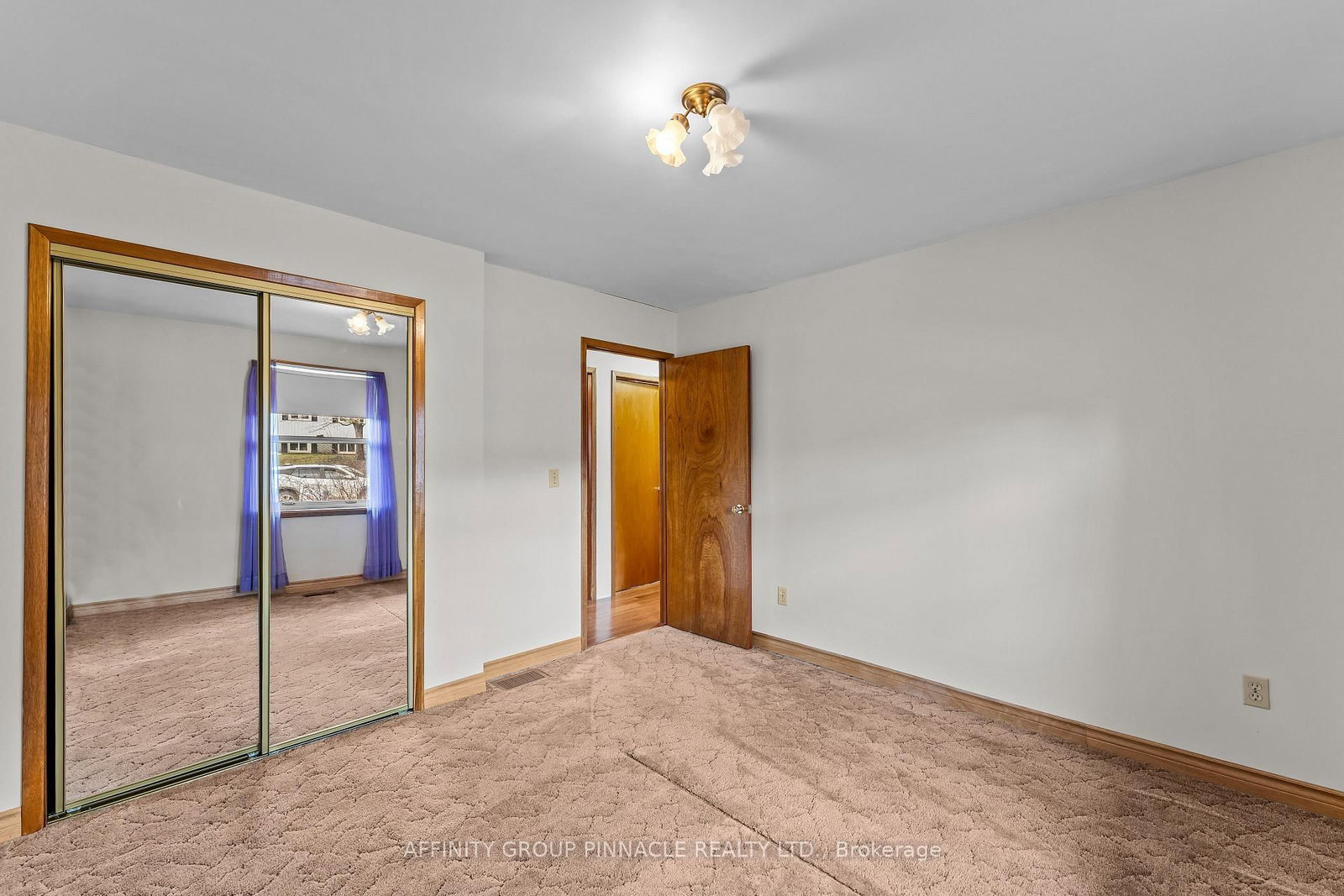 28 Water Street • Kawartha Lakes, ON photo 16