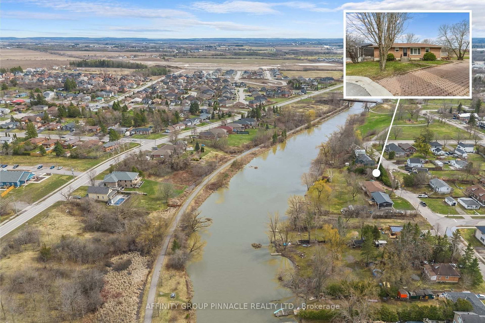 28 Water Street • Kawartha Lakes, ON photo 3
