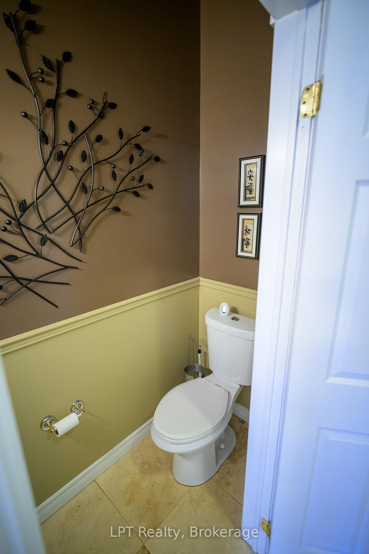 302 - 317 Queen Street, Chatham-Kent 5