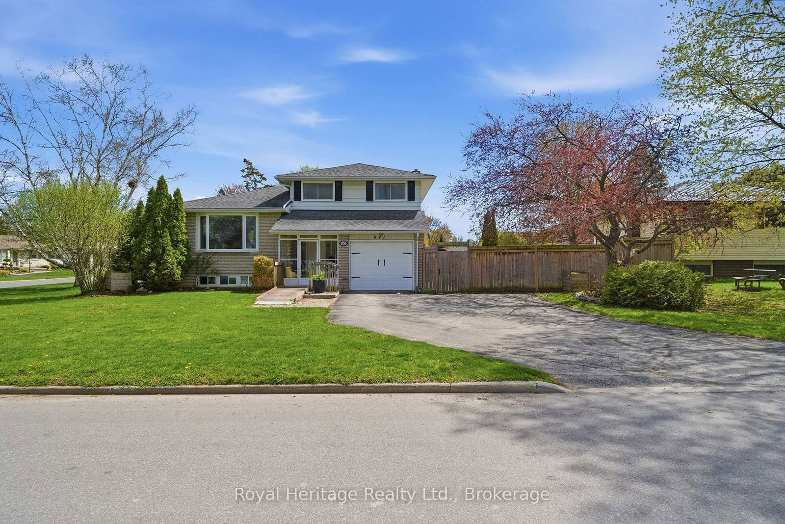 641 Freemont Road • Belleville, ON photo 3