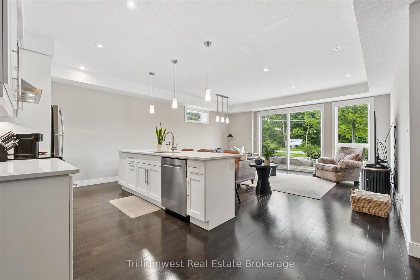 32 Arkell Road • #9 • Guelph, ON photo 12