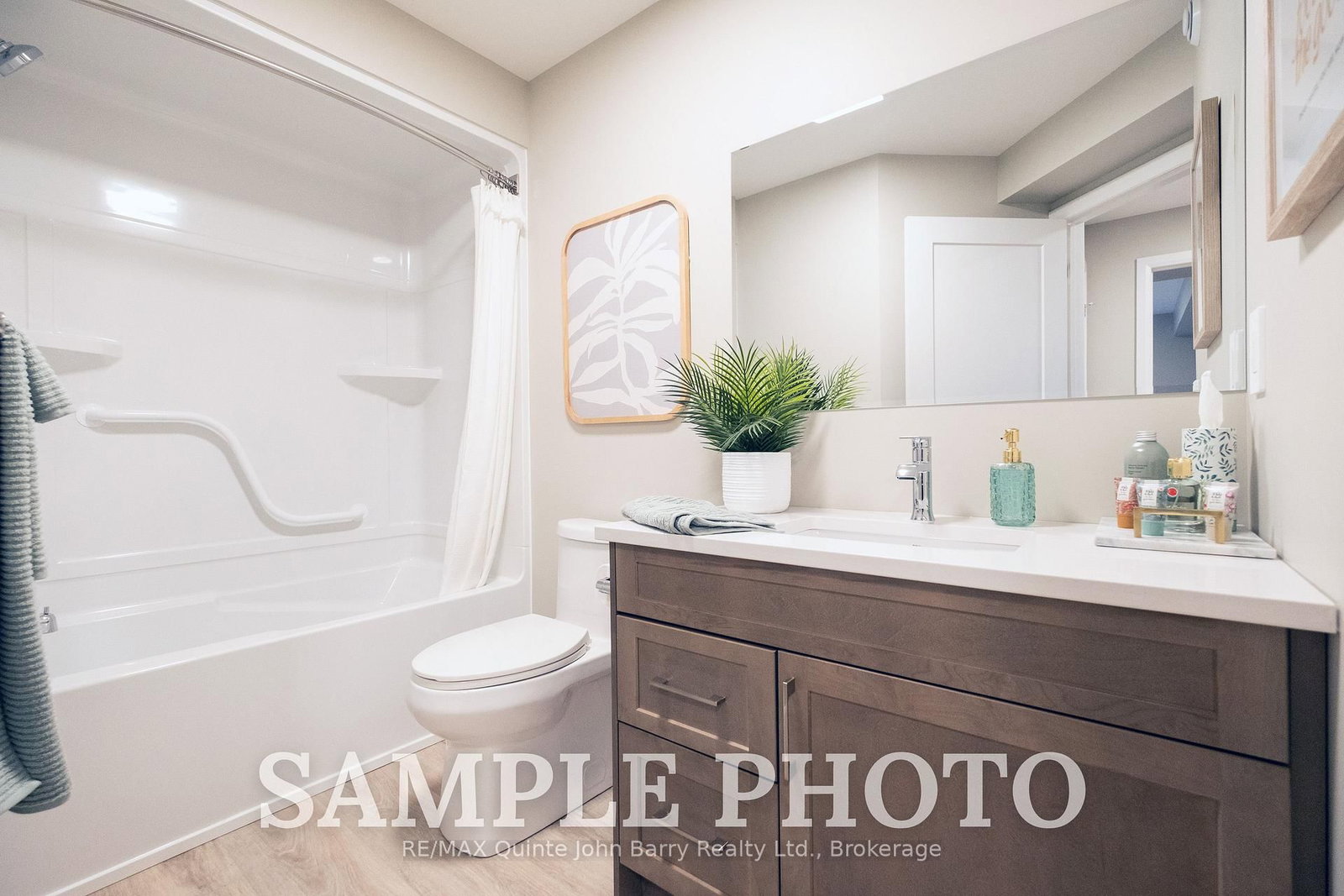 110-10 Hillside Meadow Drive • Quinte West, ON photo 9