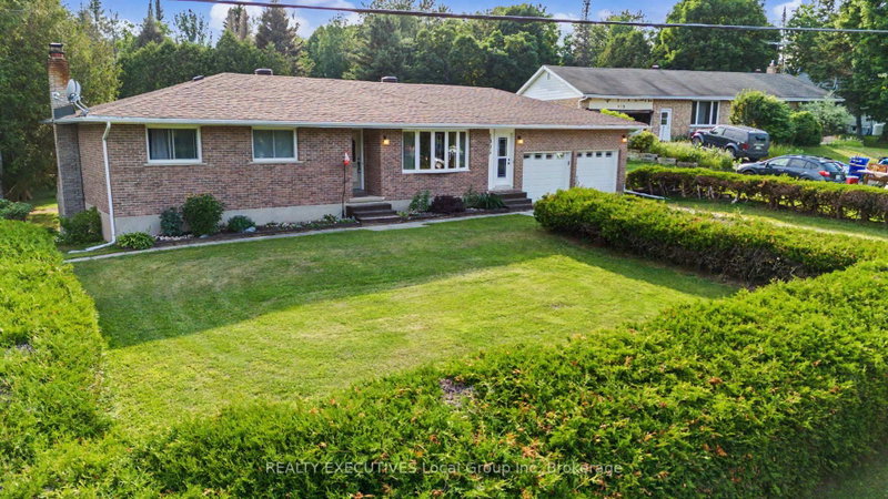 home for sale on 1005 PINECREEK Road S