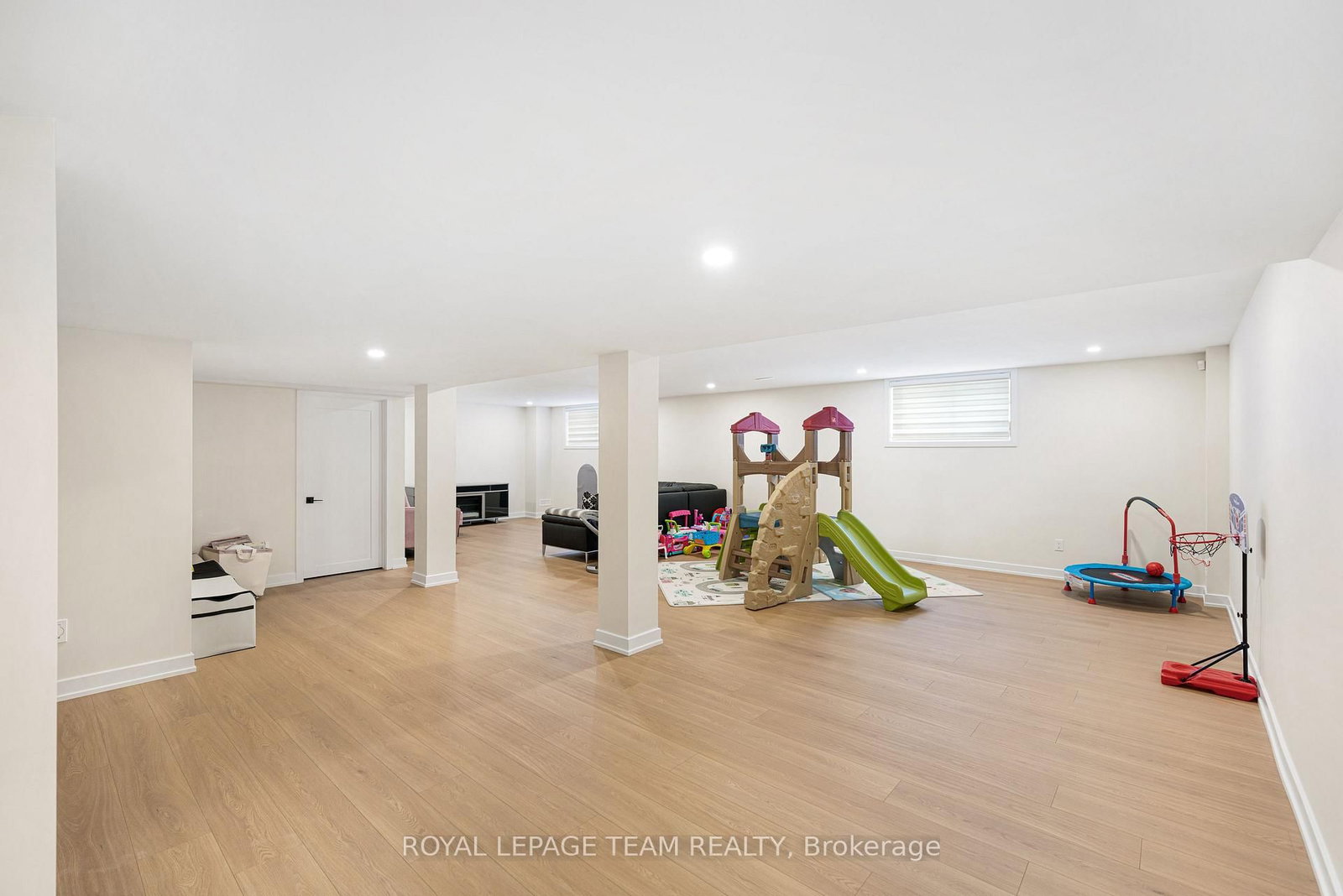 649 Bridgeport Avenue • Manotick, ON photo 44