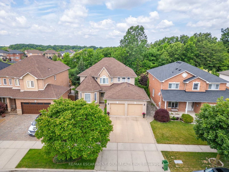 26 Shadetree Crescent, Hamilton