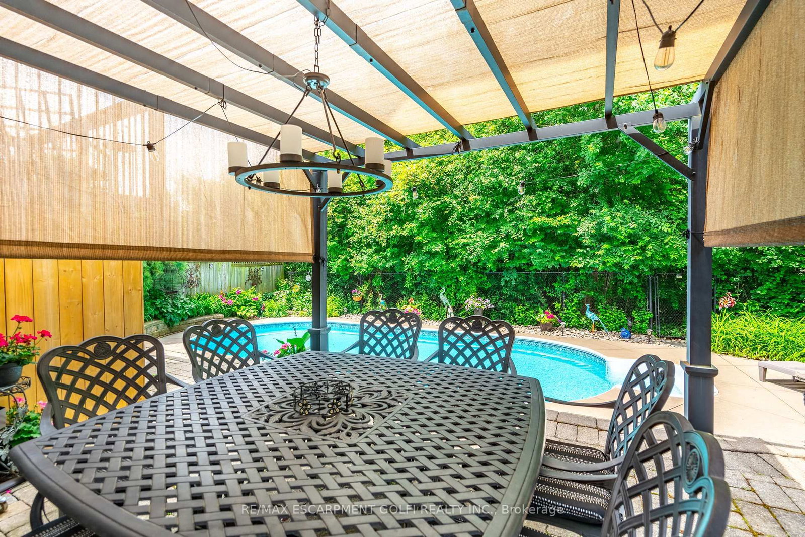 26 Shadetree Crescent • Hamilton, ON photo 48
