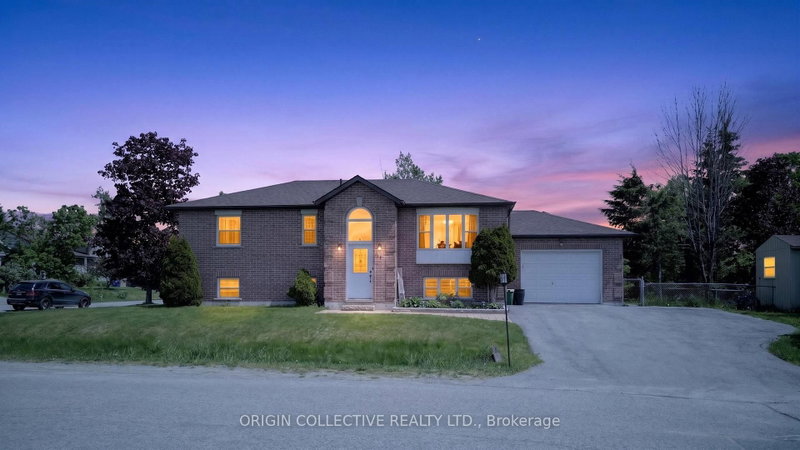 42 Sarah Cres