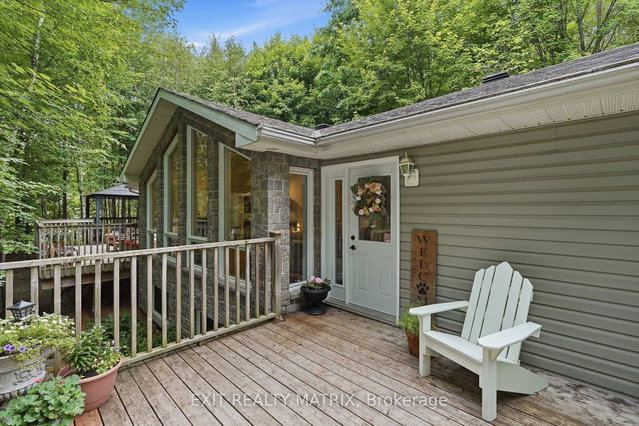 97 Seguinbourg Street