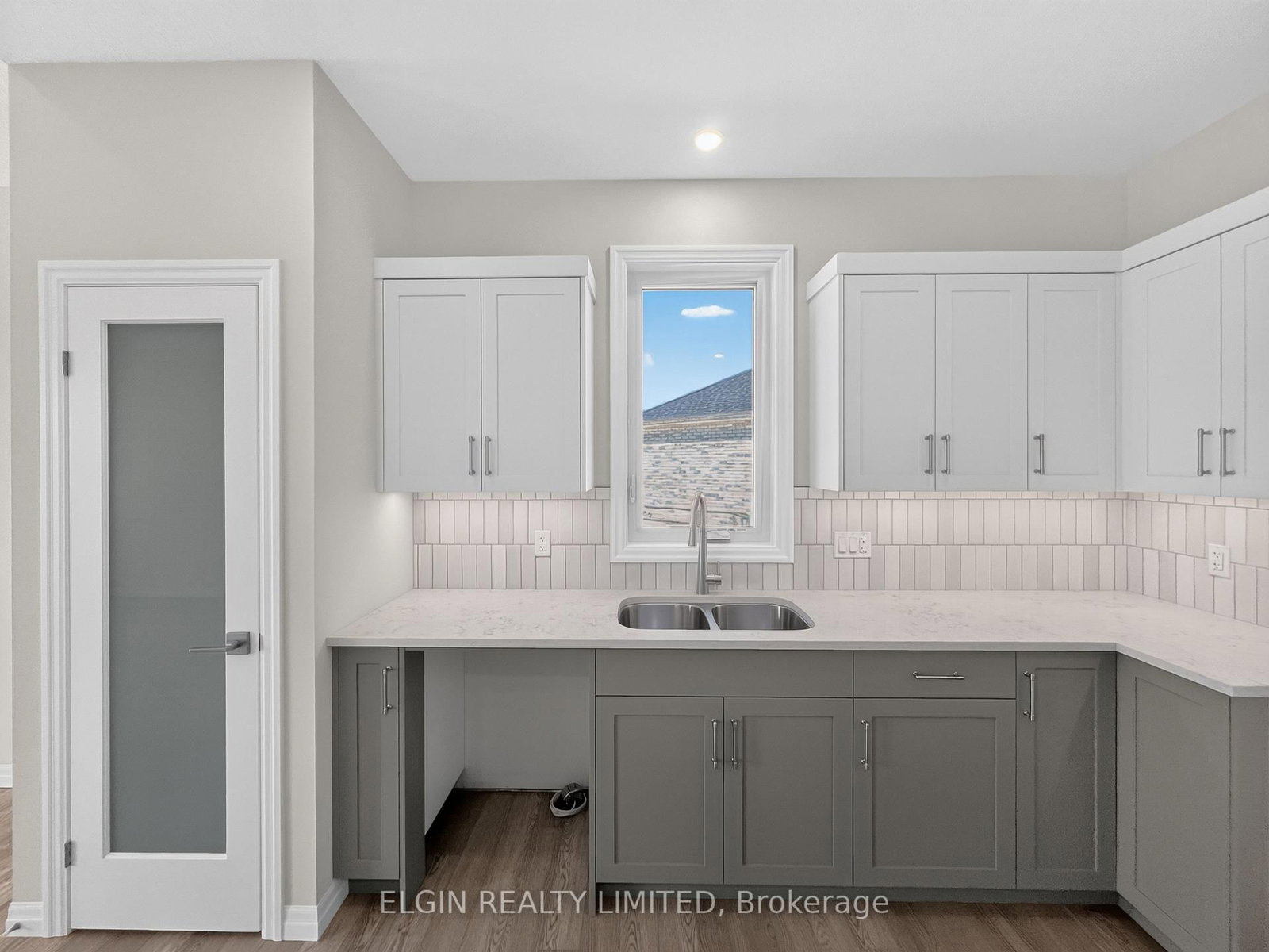 5 Columbus Court • Central Elgin, ON photo 12