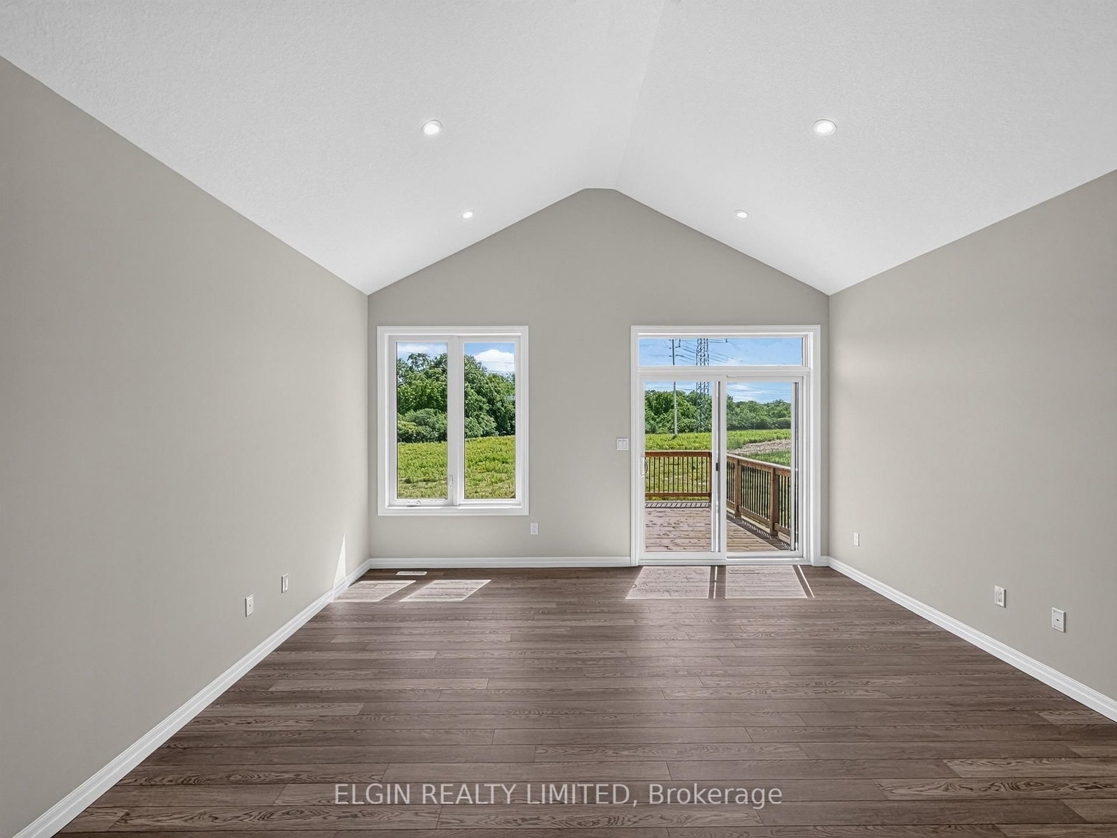 5 Columbus Court • Central Elgin, ON photo 14