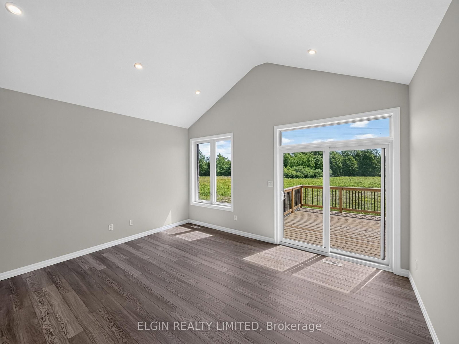 5 Columbus Court • Central Elgin, ON photo 15