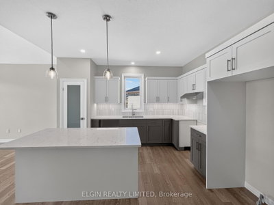 5 Columbus Court • Central Elgin, ON photo 9